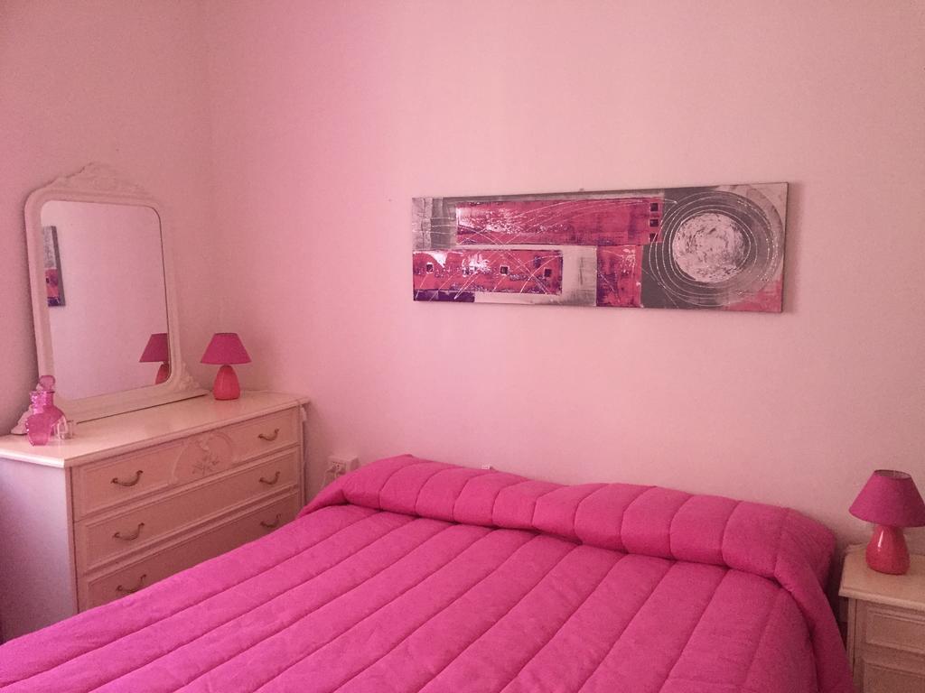 Bed and Breakfast L'Aurora Viola Carbonia Zimmer foto