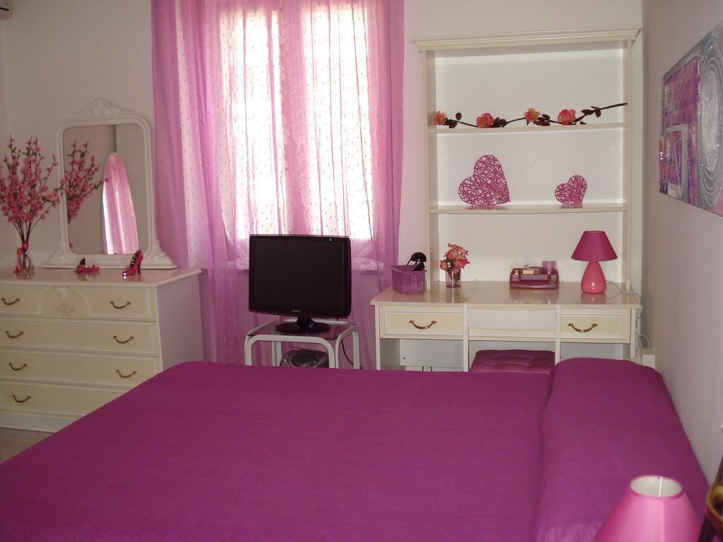 Bed and Breakfast L'Aurora Viola Carbonia Zimmer foto