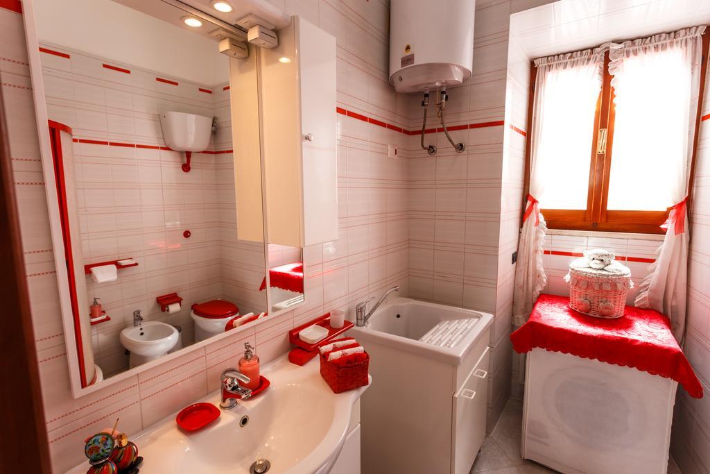 Bed and Breakfast L'Aurora Viola Carbonia Exterior foto