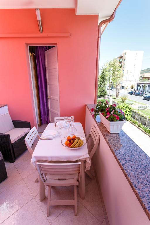 Bed and Breakfast L'Aurora Viola Carbonia Exterior foto